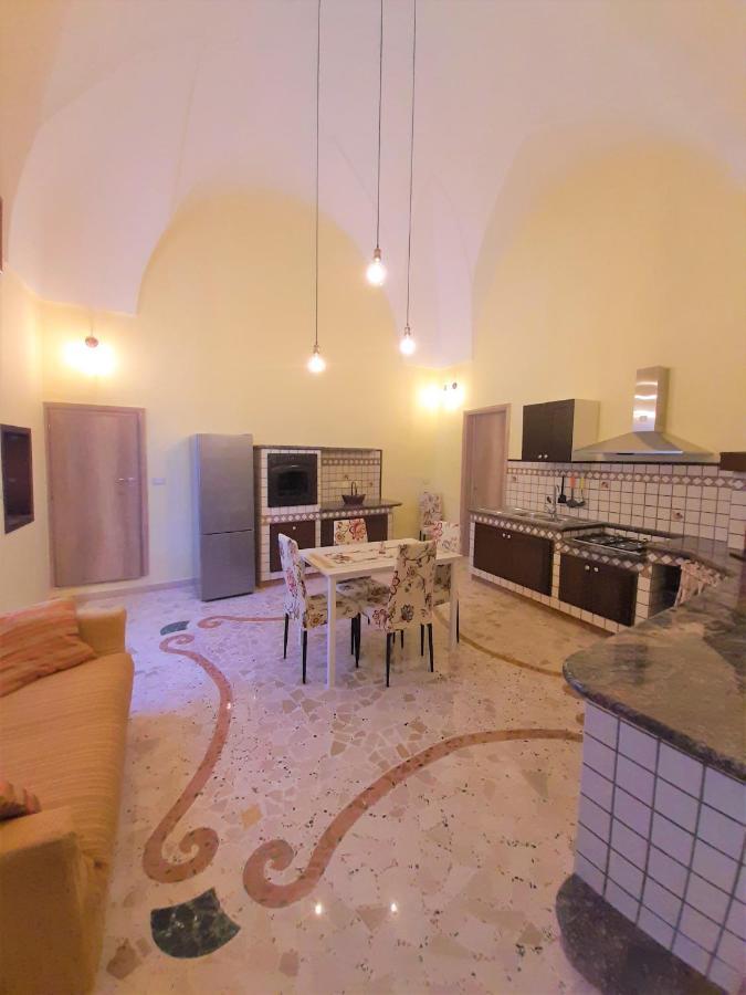 Casa Vacanze "Alizza" Alezio Eksteriør bilde